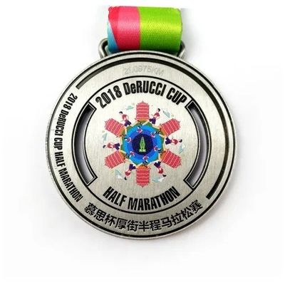 kopen 70mm Custom Race medaille / Embossing 3D Antieke zilveren medaille online vervaardiging