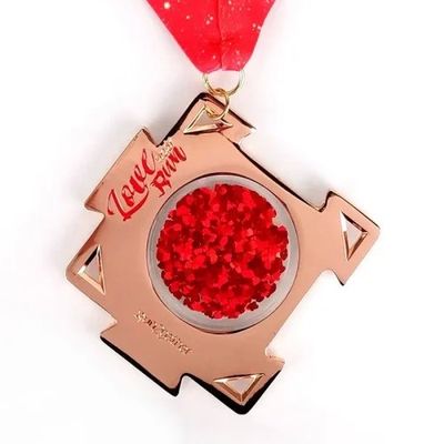 kopen Creatieve drijvende Valentijnsdag Fun Run medailles met gepersonaliseerde gravure online vervaardiging