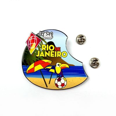 kopen CMYK gedrukte metalen pin badge met vlinderclutch voor sportevenementen online vervaardiging