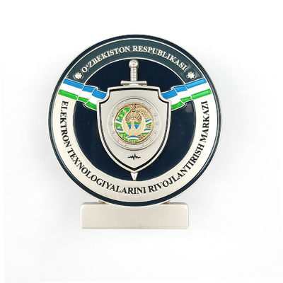 kopen Enamel School Souvenir Badge Vier je prestaties met 50mm sleutelhanger en klem online vervaardiging