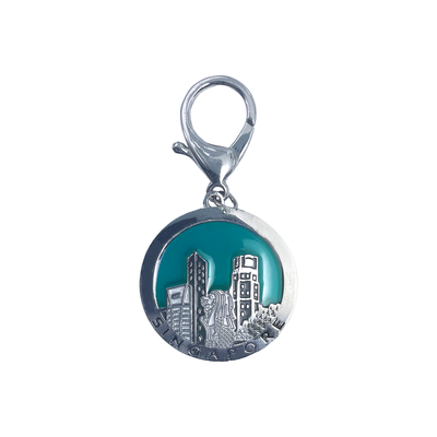 kopen Singapore Shiny Silver Translucent Enamels Keychain – A Stunning Tribute to Urban Elegance online vervaardiging