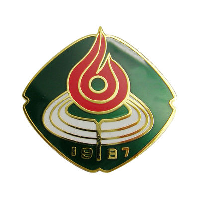 kopen Customized Soft Enamel Pin Badge for Items with Fast Lead Time and Competitive Prices online vervaardiging
